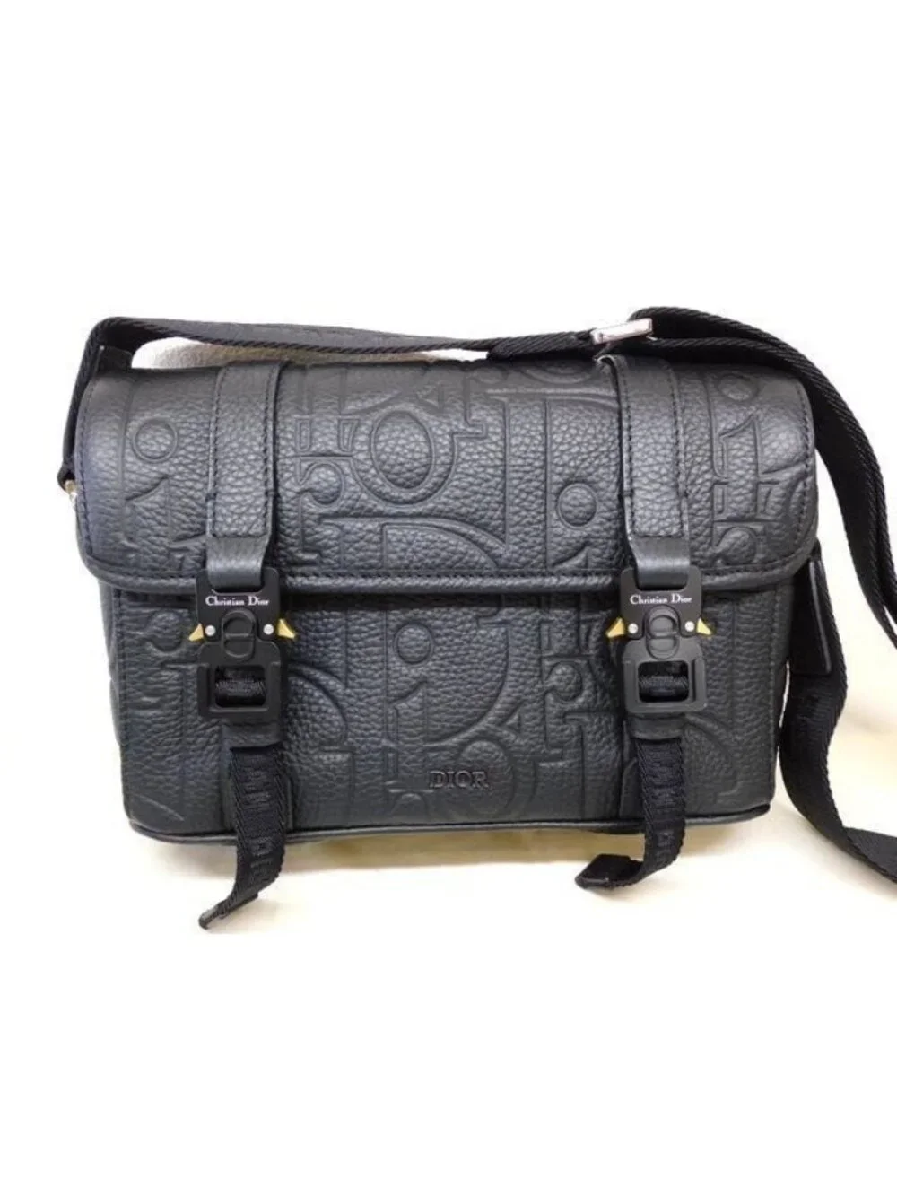 Dior Hit the Road Leather Shoulder Bag Black